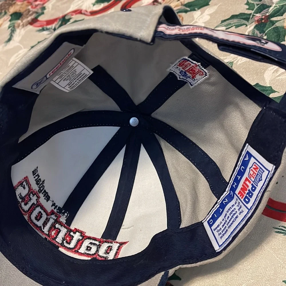 Used cap by Reebok - Picture 4 of 9